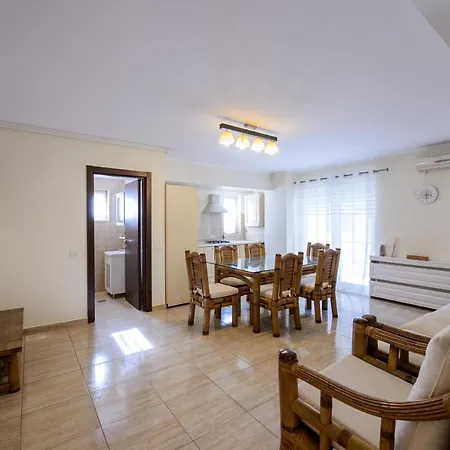 Apartament Baldachin Apartament Mamaia